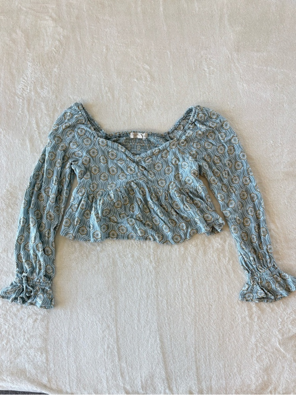 Rewind Women’s Floral Blouse Size Medium 70s Style Boho Blue